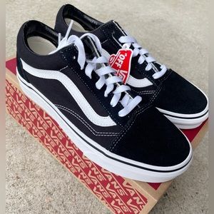 Vans Old Skool black sneakers shoes 7.5